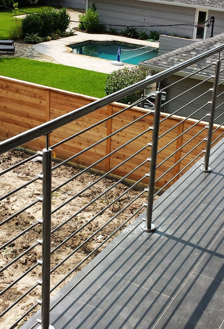 Exterior Stainless Steel Cable and Rods railing